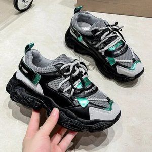 New Casual Ladies Sneakers